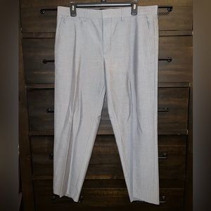 J. Ferrar Grey Suit / Dress Pants, Size 34x30, Slim Fit, Great Condition